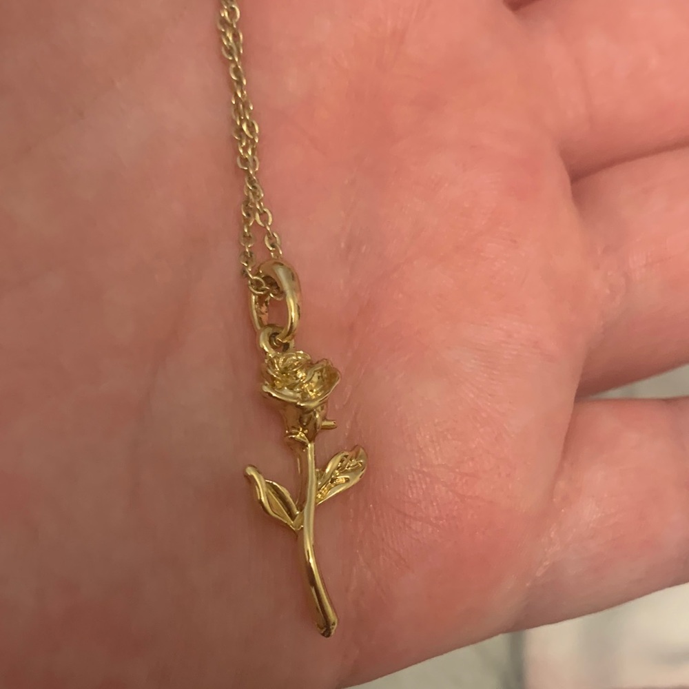 Gold Rose Pendant Necklace